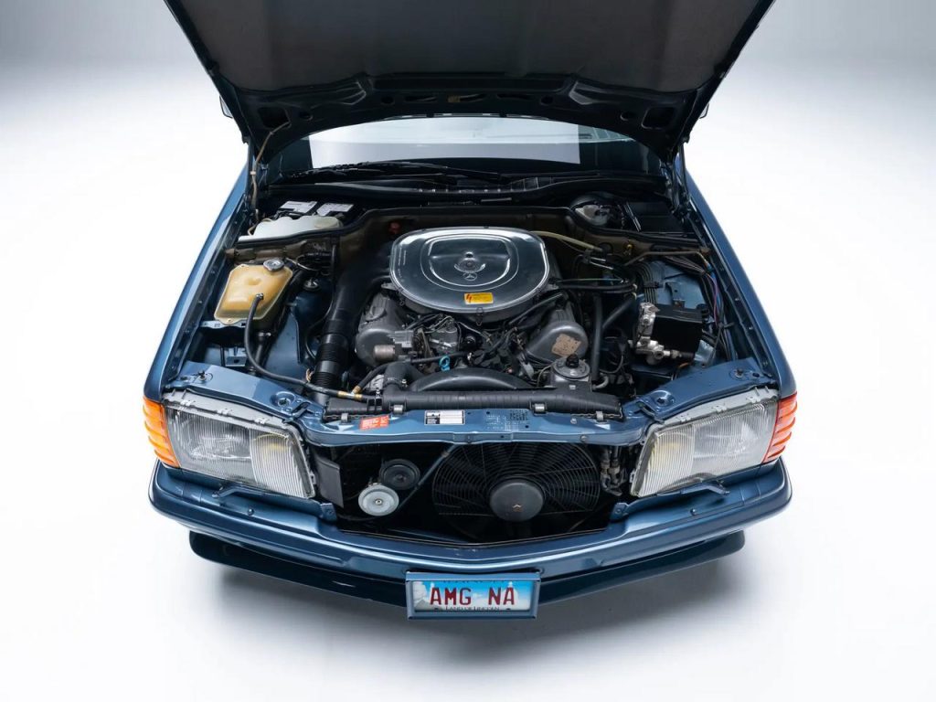 Mercedes-Benz 500 SEL AMG Blueberry