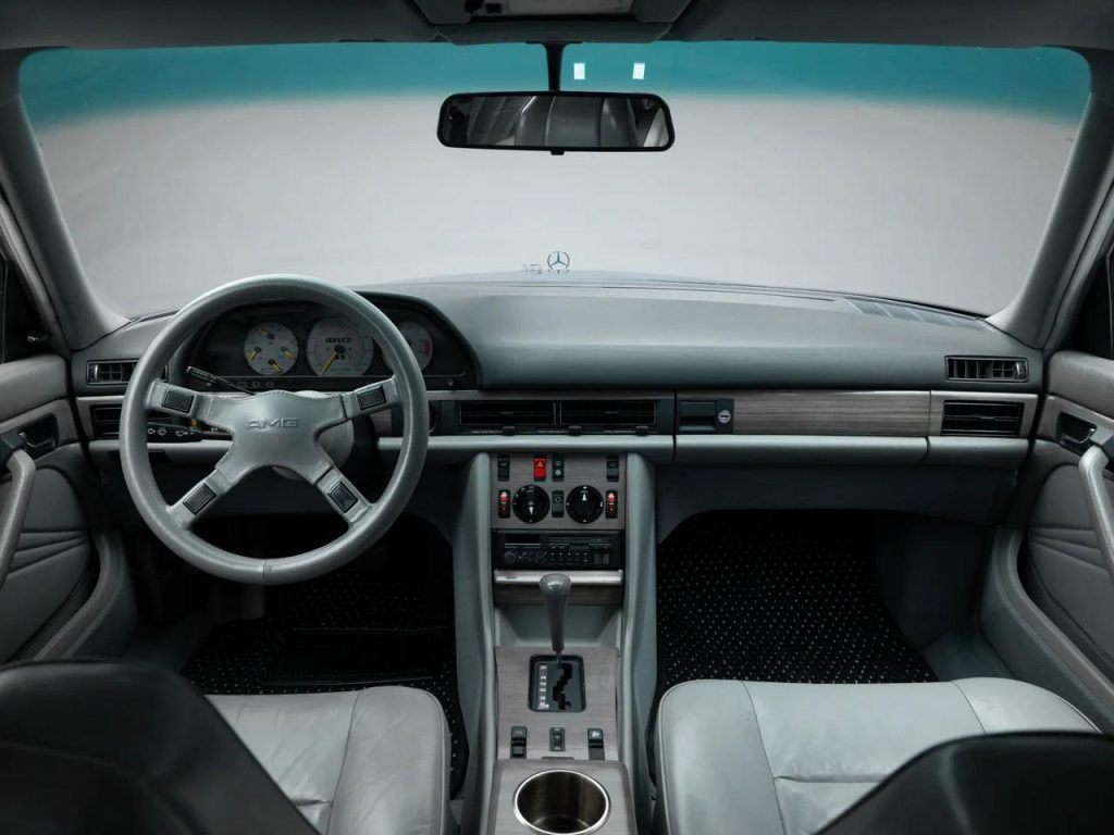 Mercedes-Benz 500 SEL AMG Blueberry