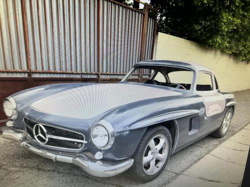 300SL Gullwing Style Mercedes-Benz SLK320