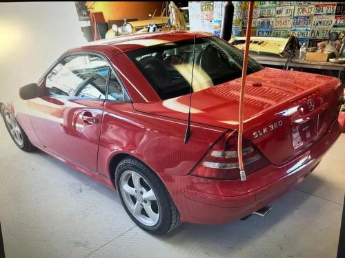 300SL Gullwing Style Mercedes-Benz SLK320