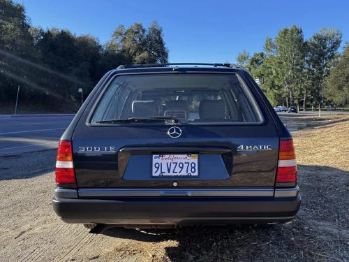 1991 Mercedes 300TE 4MATIC S124
