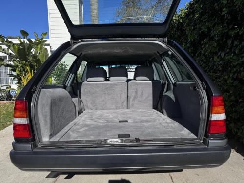 1991 Mercedes 300TE 4MATIC S124