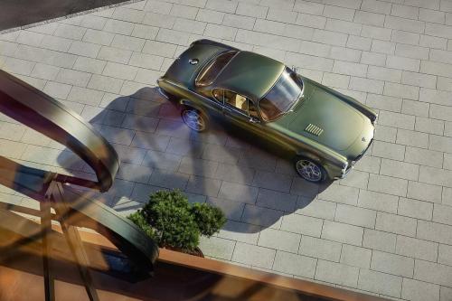 Volvo P1800 Cyan Racing