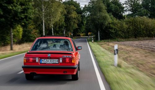 BMW 333i E30