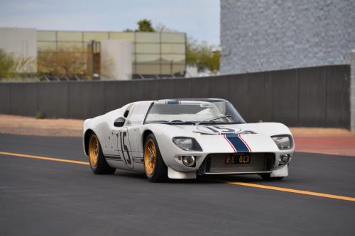 1965 Ford GT40 Roadster Prototype